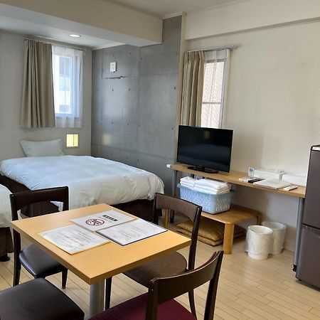 Aparthotel Across Omoromachi Naha Zewnętrze zdjęcie